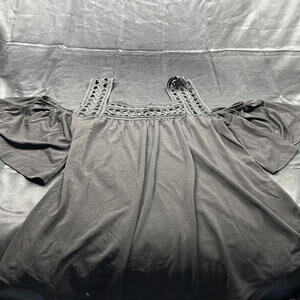 Cato WOMENS black peekaboo shoulder shirt